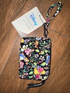 Vera Bradley Disney Classics On The Green Wristlet Wallet Clip Zip Pouch NWT